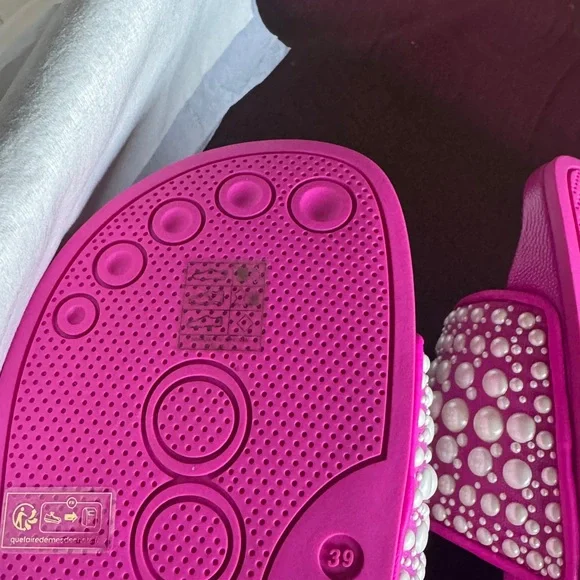 Jimmy Choo Fitz Fuchsia with Pearls NWT size 39 New never worn - Picture 8 of 9